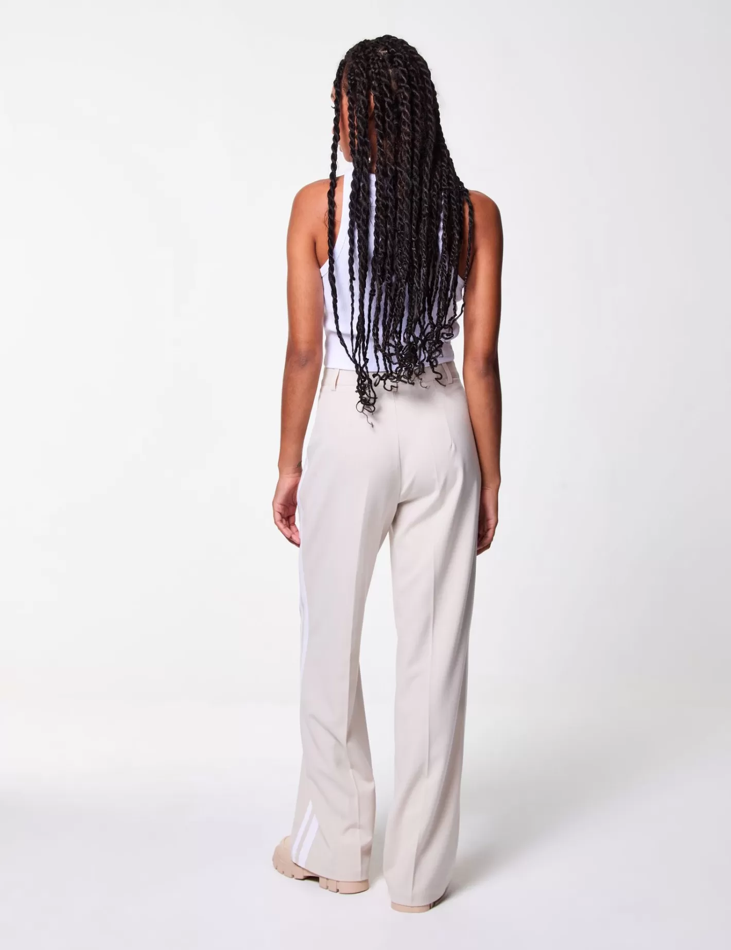 Pantalon palazzo avec bandes blanches sur les cotés^Jennyfer New