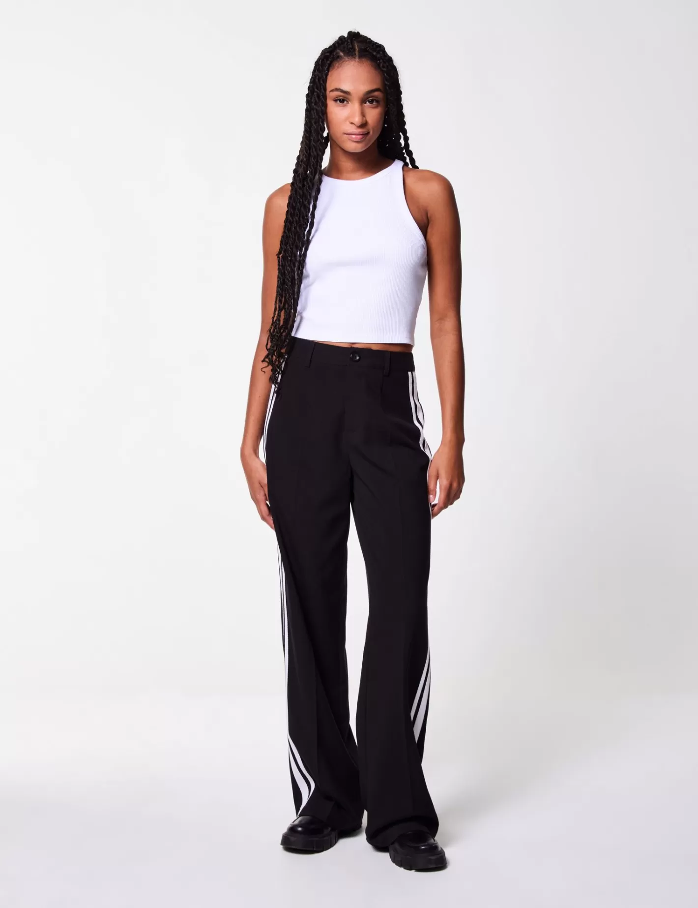 Pantalon palazzo avec bandes blanches sur les cotés^Jennyfer Cheap