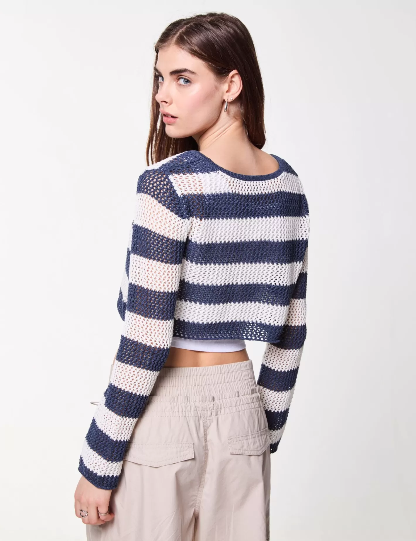 Pull court rayé en crochet bleu marine^Jennyfer New