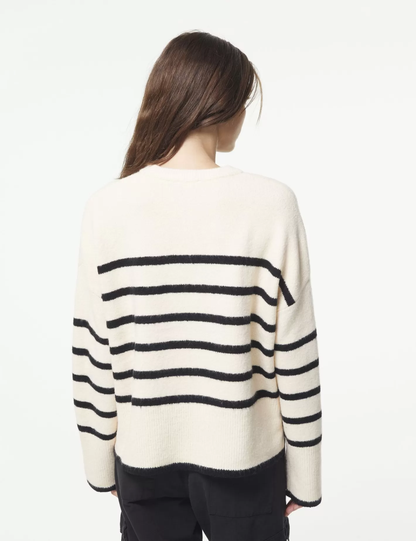 Pull rayé noir et beige^Jennyfer Shop