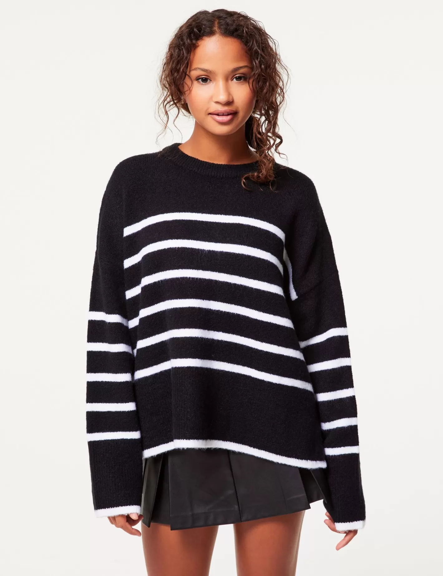 Pull rayé noir et blanc^Jennyfer Discount