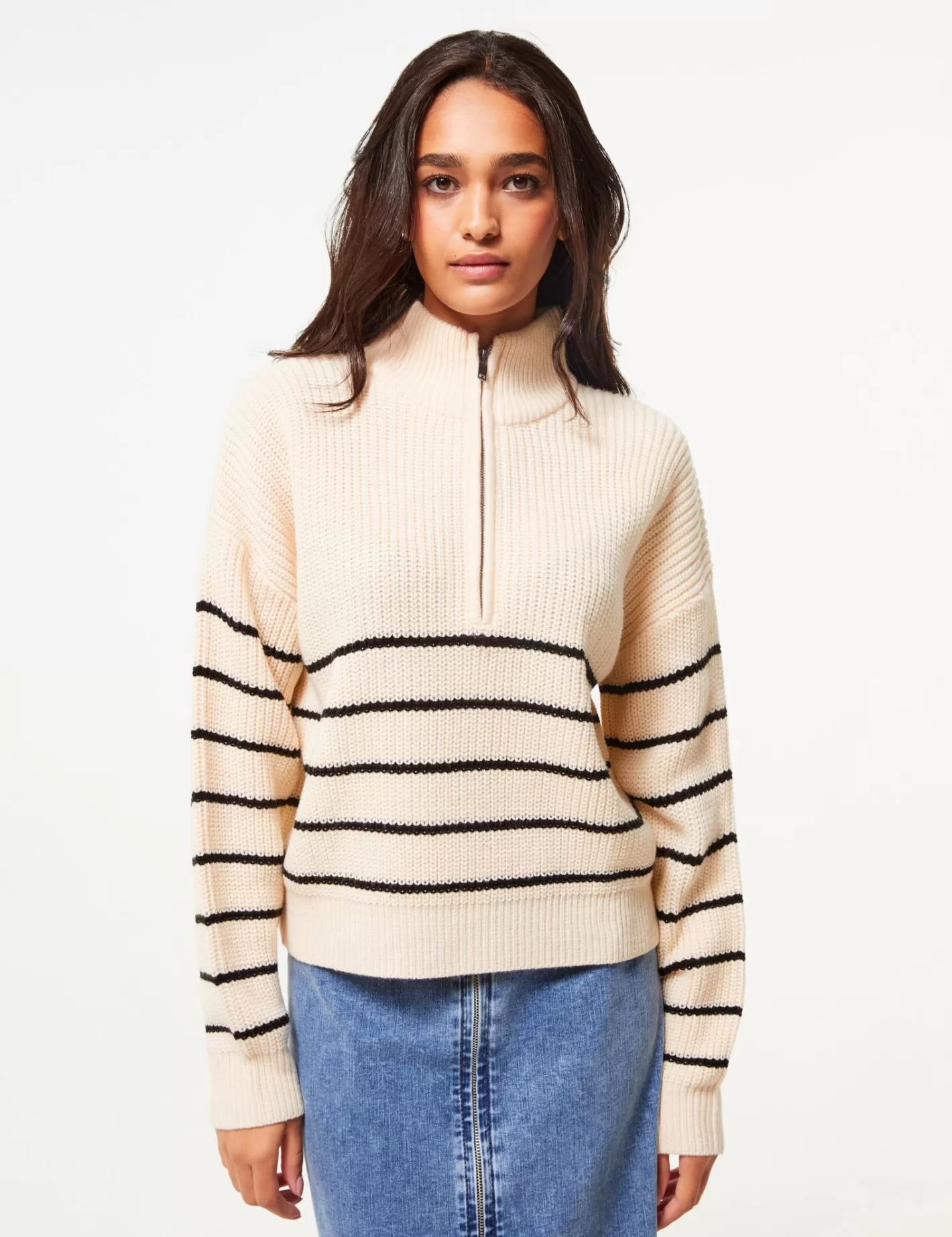 Pull tressé col montant beige^Jennyfer Cheap